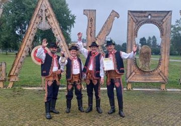 Grupa Podegrodzcy Chłopcy z najwyższą nagrodą na Międzynarodowym Festiwalu Ziem Górskich!