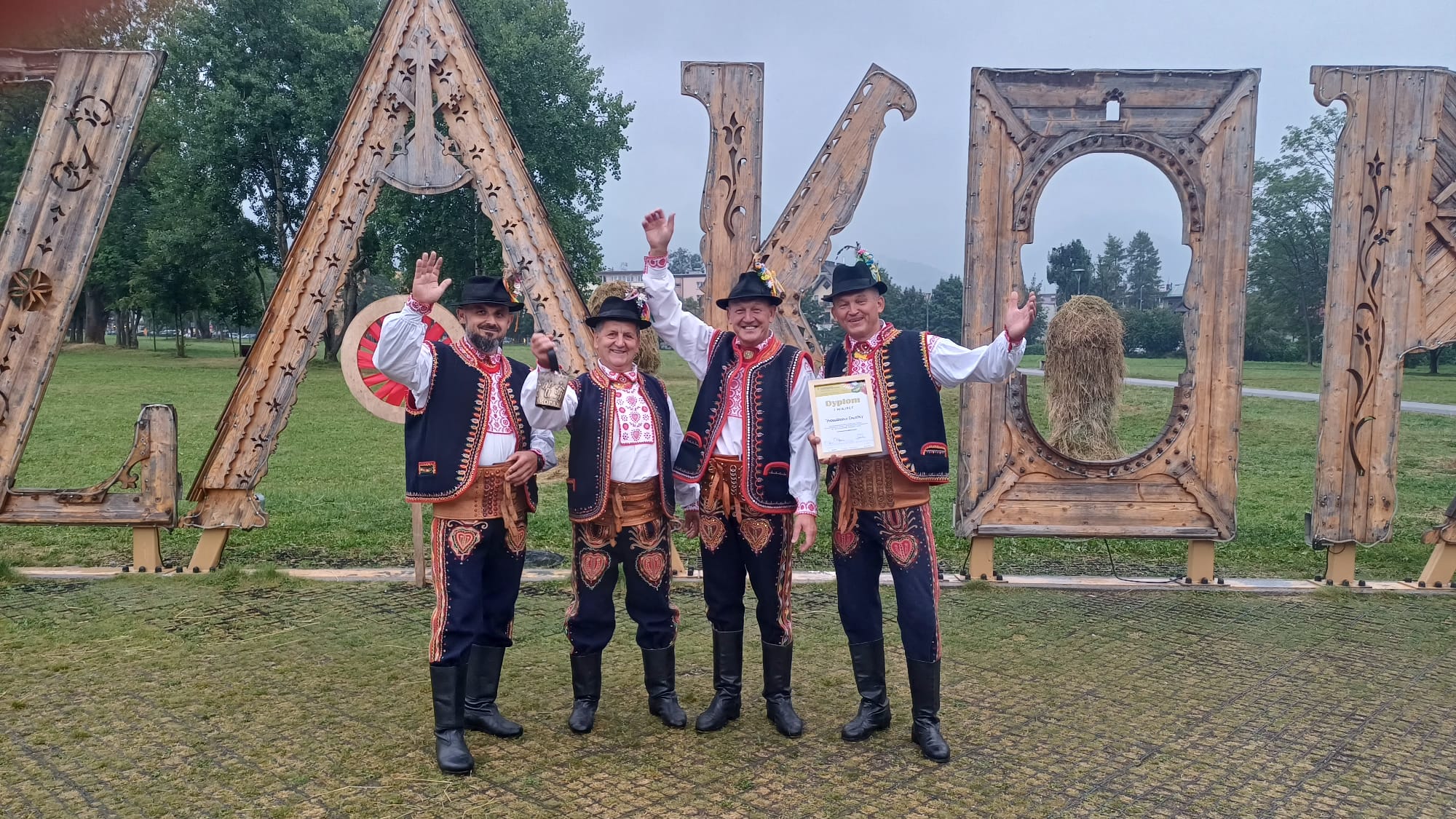 Grupa Podegrodzcy Chłopcy z najwyższą nagrodą na Międzynarodowym Festiwalu Ziem Górskich!