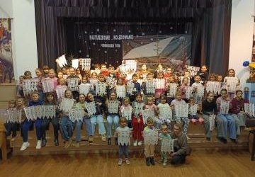 Zajecia podczas ferii -  Plastyka obrzędowa