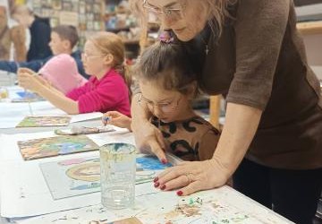 Szkółka Malowania na Szkle – małe dzieła sztuki, wielkie talenty