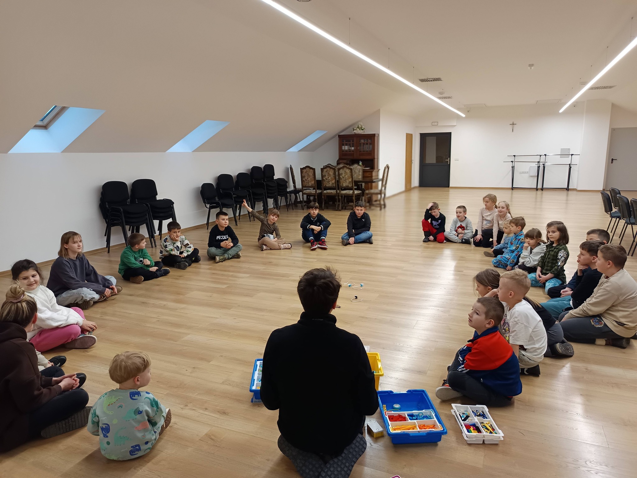 Ruszyła Robotyka LEGO w świetlicy w Brzeznej