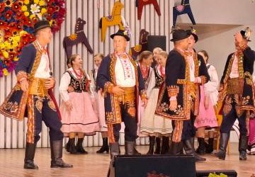 57. Festiwal Folkloru Górali Polskich w Żywcu – Regionalny Zespół Podegrodzie na festiwalowej scenie