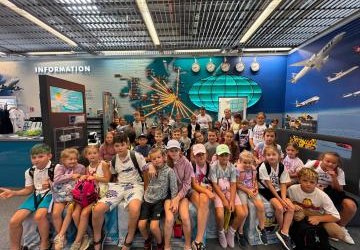 Wycieczka do Centrum Edukacji Lotniczej Kraków Airport – nauka poprzez doświadczenie